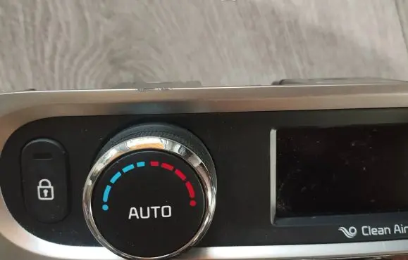 KIA Niro Climate control unit 972501W620 C200357600