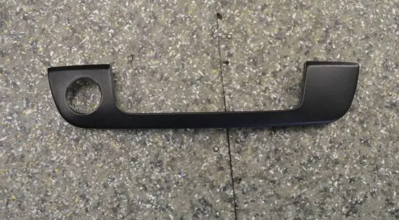 BMW 5 E34 Front door handle cover 51211928205