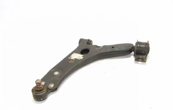 Ford Focus Front lower control arm/wishbone