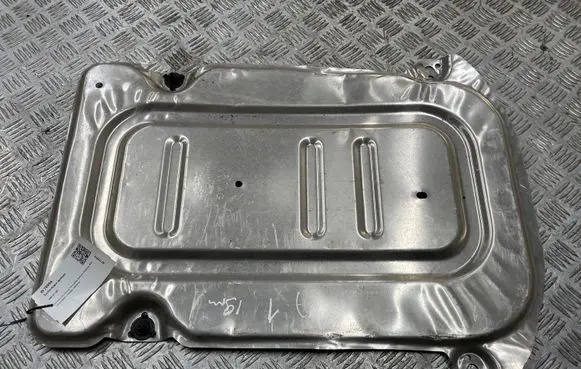 Audi A1 Center/middle under tray cover 2Q0825229B