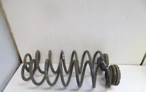 Volkswagen Polo Rear coil spring