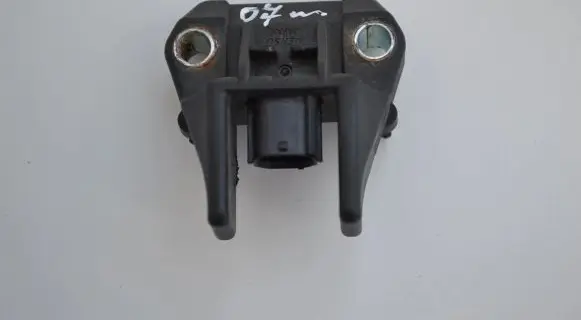 Lexus GS 300 350 430 450H Airbag deployment crash/impact sensor 8917345050