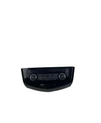 Nissan X-Trail T32 Interior fan control switch 275004EA0A