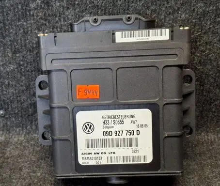 Volkswagen Touareg I Gearbox control unit/module 09D927750D