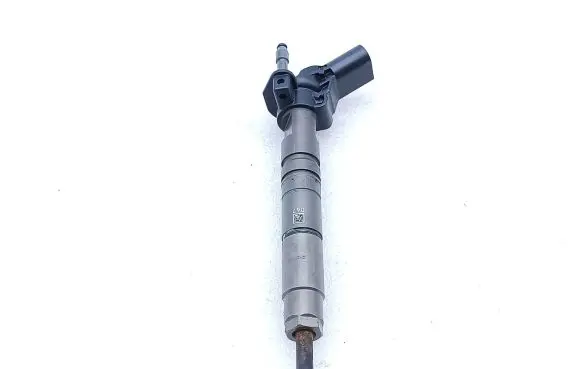 Mercedes-Benz C W204 Fuel injector A6420701187 0445116026 K6MFFUZBRR