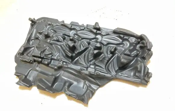 BMW 5 F10 F11 Other engine bay part 8513137