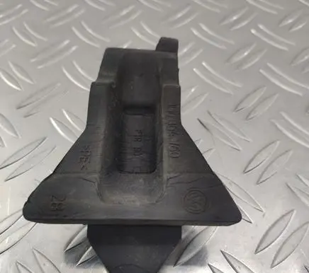 Volkswagen PASSAT B8 Fender foam support/seal 3G0864759