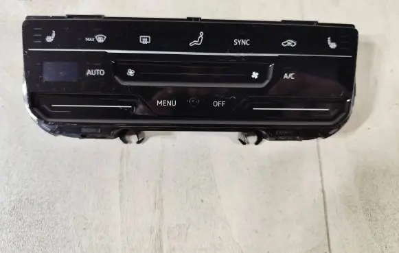 Volkswagen Tiguan Climate control unit 3G8907056D