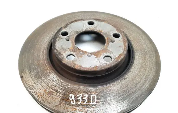 Toyota Avensis T270 Front brake disc