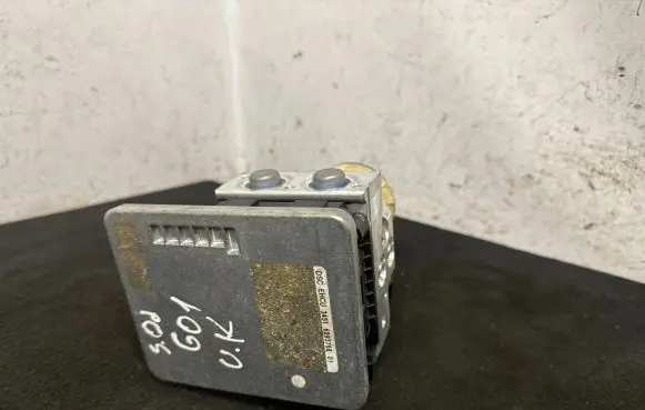 BMW X3 G01 ABS Pump 6893768
