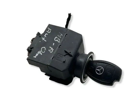 Mercedes-Benz A W169 Ignition lock 1695451108 04156920 7013570321406121