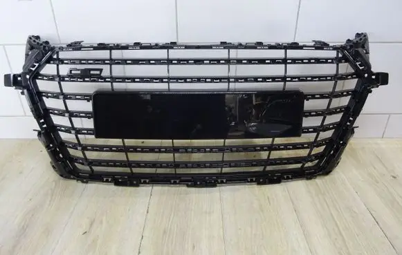 Audi TT TTS RS Mk3 8S Front grill 8S0853651A