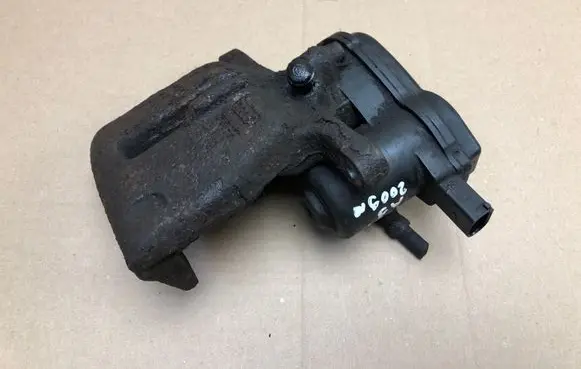 Audi A5 8T 8F Rear brake caliper 32335478E