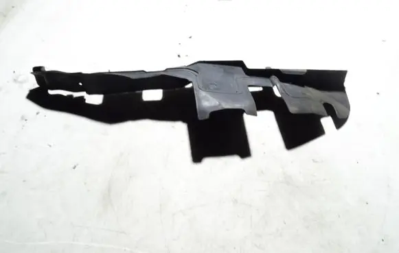 Audi A4 S4 B6 8E 8H Air intake duct part 8E0121283B