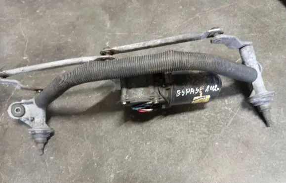 Renault Espace III Front wiper linkage and motor 53549002