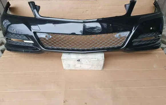 Mercedes-Benz C W204 Front bumper