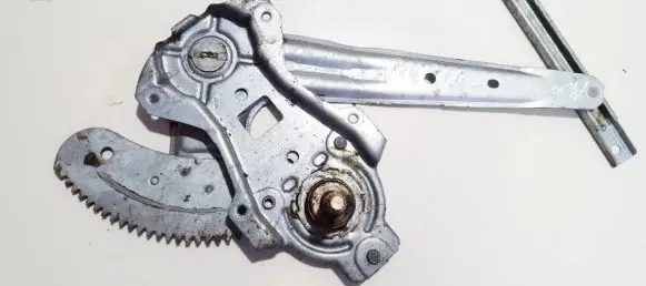 Nissan Almera N16 Sliding door window regulator with motor