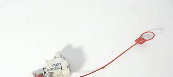 Audi A8 S8 D3 4E Fuel tank cap lock motor 4E0862150