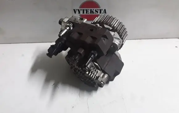 Ford Focus Fuel injection high pressure pump