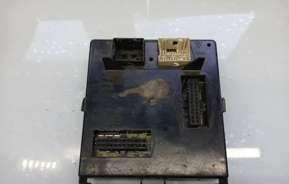 Renault Laguna II Comfort/convenience module 216532948 8200213234 10145551