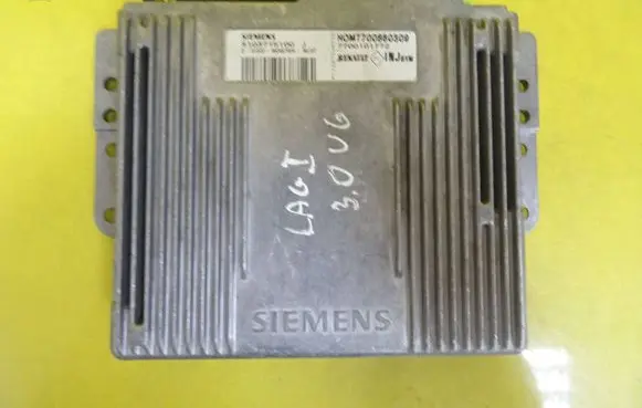 Renault Laguna I Engine control unit/module S103715100J HOM7700860309 7700101772