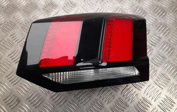 Rear/tail lights