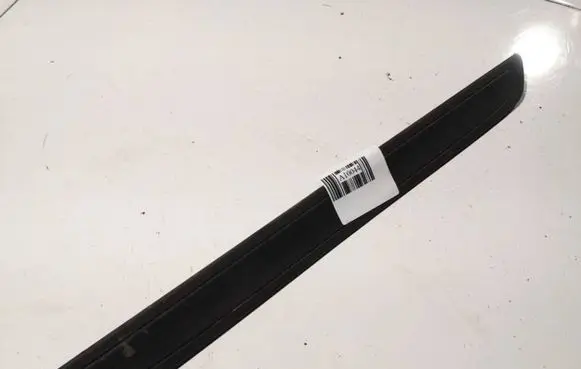 Toyota Auris 150 Front sill trim cover 6791102070 67911-02070