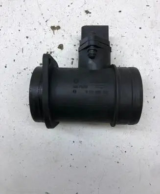 Audi A4 S4 B5 8D Mass air flow meter 0281002216