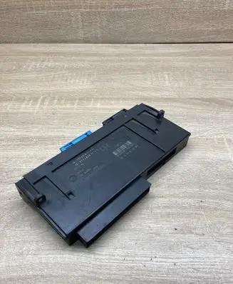 BMW 3 E90 E91 Comfort/convenience module 9187536 9187535