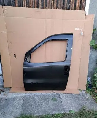 Opel Combo D Front door 52155068 68520690AA