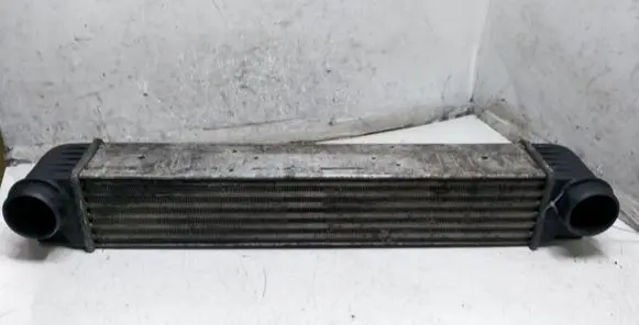 BMW 5 E39 Intercooler radiator 1612787