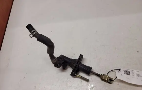 KIA Carens I Clutch slave cylinder 