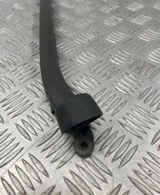 BMW 5 E60 E61 Rear wiper blade arm 