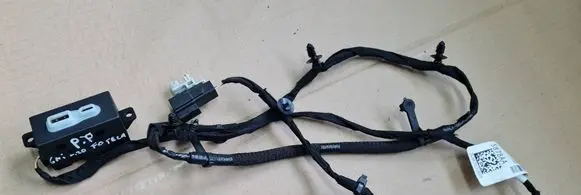 Chrysler Pacifica USB socket connector 5878AA