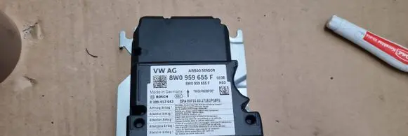 Audi A5 Airbag control unit/module 8W0959655F 0285013643