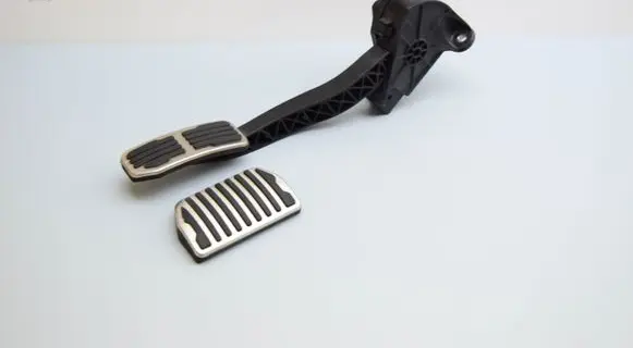 Land Rover Range Rover Velar Accelerator throttle pedal bracket J8A29F836AB