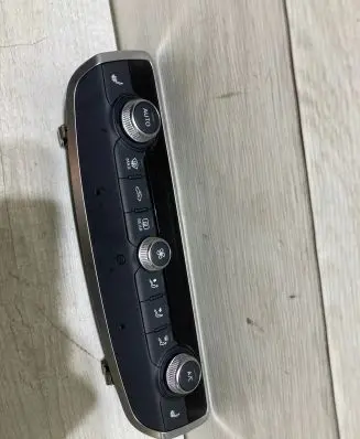 Audi A3 S3 8V Climate control unit 8V0820043Q