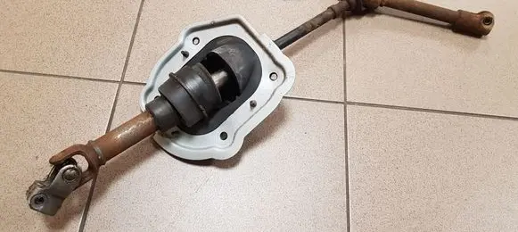Hyundai H-1, Starex, Satellite Steering column universal joint