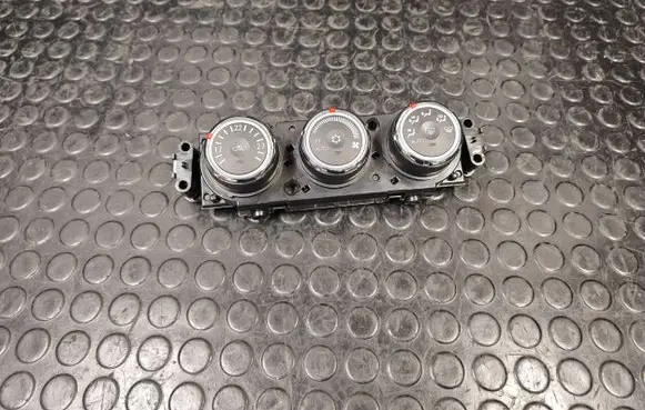 Peugeot 4008 Climate control unit 7820A115XC
