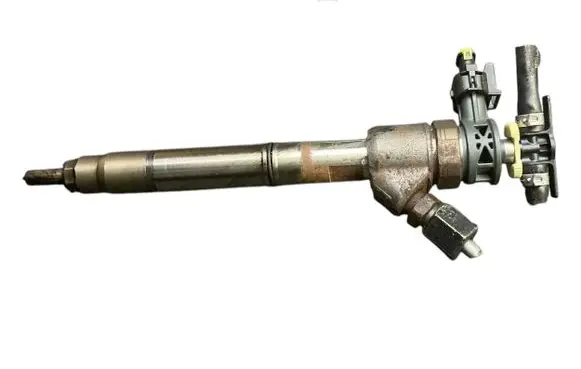 Hyundai i40 Fuel injector 0445110589 338002A610