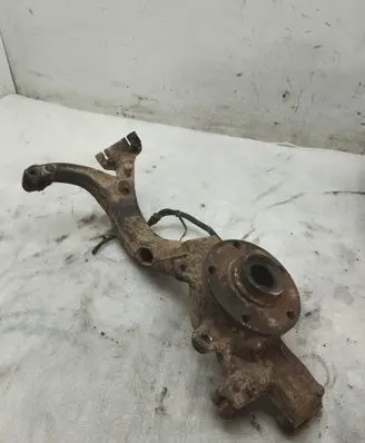 Audi A6 S6 C5 4B Front wheel hub spindle knuckle
