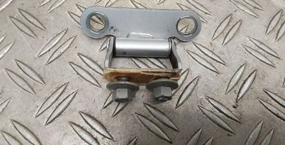 Toyota Verso Tailgate/trunk/boot hinge