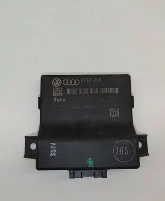 Audi A4 S4 B8 8K Gateway control module 8T0907468D