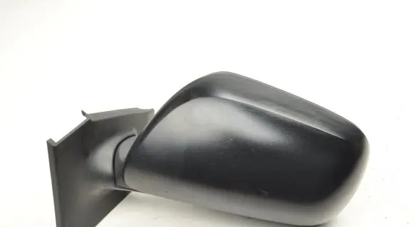 Toyota Yaris Front door electric wing mirror 