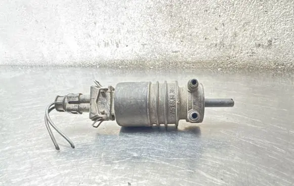 Opel Astra G Windscreen/windshield washer pump