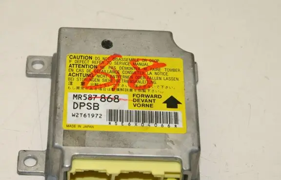 Mitsubishi Outlander Airbag control unit/module MR587868