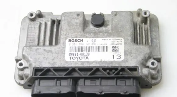 Toyota Aygo AB10 Engine control unit/module 896610H130