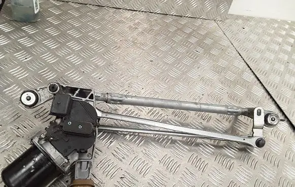 Citroen C3 Front wiper linkage 