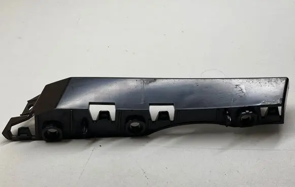 Land Rover Discovery 5 Front bumper mounting bracket HY32-17A870-AE