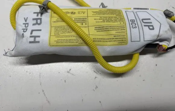 Hyundai i20 (BC3 BI3) Side airbag 80610Q0000